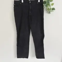 Item thumbnail for item 1d2a70be-d9e7-42bf-91d0-c38fe2e1fecd