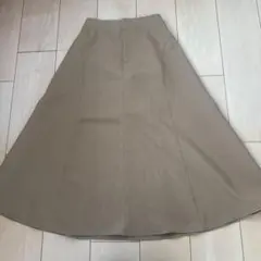 COMME CA ISM コムサイズム ロングスカート ベージュのサムネイル