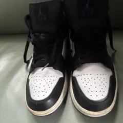 Nike Air Jordan 1 ブラック/ホワイト