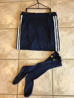 【極美品】大人気 adidas アディダスゴルフウェア スカート＆ソックスセット