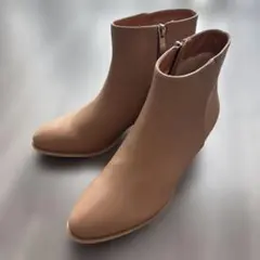 Item thumbnail for item 6affa9b8-7622-4eb6-9f84-2e46de590a84