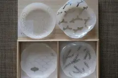 toumeiの美しい模様の豆皿4枚セット