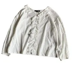 SALE新品未使用タグ付きSUGAR SPOON ホワイト フリルブラウス