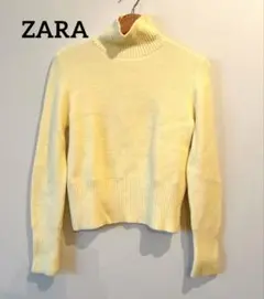 ZARA【M】イエロー タートルネックニット　柔らか　ザラ　肌触り良し　可愛い