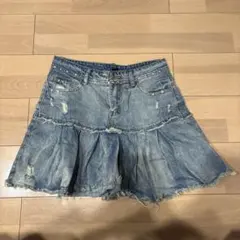 値下げしました‼️SHEIN ダメージ プリーツデニムスカート