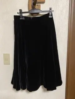 ブラックベルベット　フレアスカート(未使用、実家保管品)