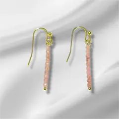 華やか 天然石 ピンクオパールのピアス アレルギー対応　サージカルステンレス