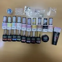 ジェルネイル　まとめ売りネイルパーツ付きのサムネイル