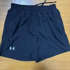 アンダーアーマー Under Armour 黒 ショートパンツ