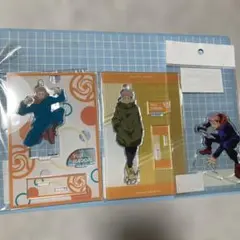 呪術廻戦　虎杖悠仁　アクリルスタンド　3点