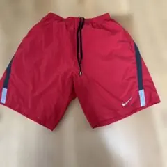 NIKEナイキ　ハーフパンツ　短パン　Lサイズのサムネイル
