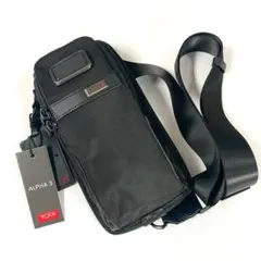 新品未使用 TUMI 名作 Alpha コンパクト スリング ボディバッグ