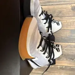 Item thumbnail for item 266feed1-c784-477c-8644-5afe54a4d13b