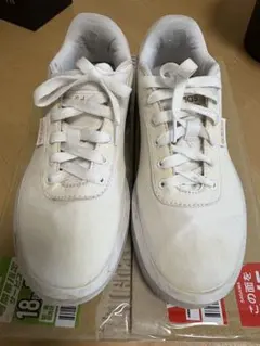 adidas スニーカー ホワイト レディース