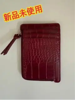 新品未使用 クロコ風　フラグメントケース ミニ財布 バーガンディのサムネイル