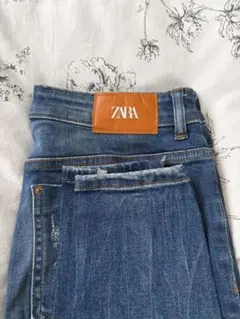ZARA デニムのサムネイル