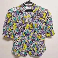 昭和レトロ　PIERRE BALMAIN 半袖フラワープリントブラウスのサムネイル
