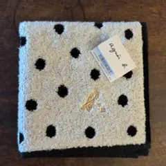 新品未使用　agnes b. タオルハンカチ ドット柄のサムネイル