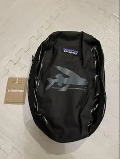 【新品未使用】Patagoniaウィンウィンブラックホール キューブ 6L