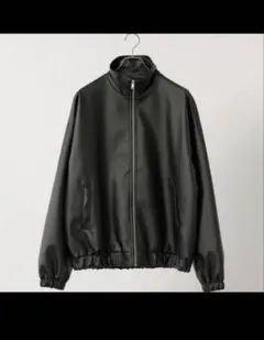 【美品】【Fekete】ジップアップスタンドネックレザーブルゾン