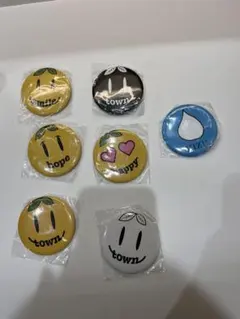ゆずソフト 缶バッジ 3種セット - メルカリ