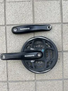 SHIMANO 自転車用クランクセット 3速のサムネイル