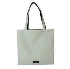 PRADAビューティー　ノベルティ　リバーシブルトートバッグ