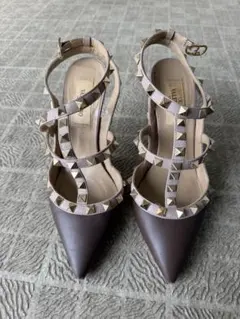 VALENTINO GARAVANI ロックスタッズ パンプス 34のサムネイル
