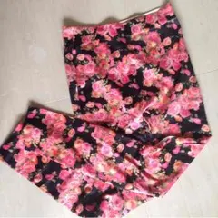アユママ様❤︎専用16日までお取り置き❤︎ナルシス インポート バラ柄レギンス