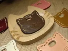 H8-2　猫型キーカバー大　ブラウン
