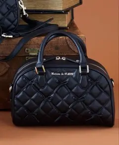【美品】Maison de FLEUR ブラックショルダーバッグ