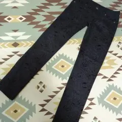バラ柄　姉系　ブラックスキニーパンツ