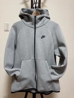 ナイキNike テックフリースXL グレー - メルカリ