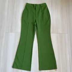 GU フレアパンツ