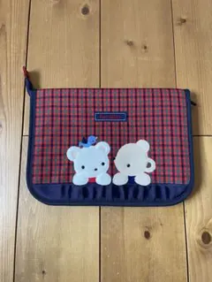 新品☆ 002 ファミリア 母子手帳ケース 赤チェック ポーチ Mサイズ