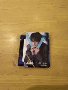PRODUCE 101 JAPAN 新世界 パク・シヨン ステッカー - メルカリ