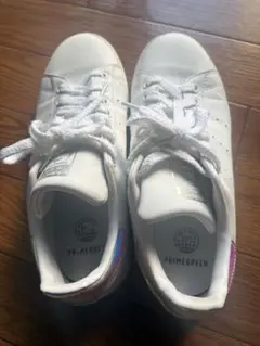 adidasスニーカースタンスミスオーロラ