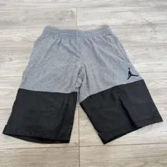 ジョーダン　半ズボン　短パン　ショートパンツ　ハーフパンツ　NIKE 最終値下げ