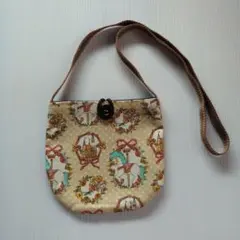 馬と花のプリント サコッシュ