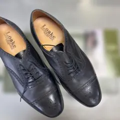 未使用　Loake ブラック ドレスシューズ ウィングチップ　8 1/2のサムネイル