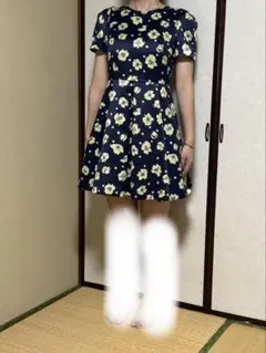 JILL STUART ジルスチュアート 花柄ワンピース サイズ2（洗濯済み）のサムネイル