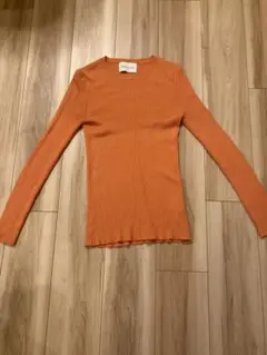 ADAM ET ROPÉ オレンジ リブニット 長袖