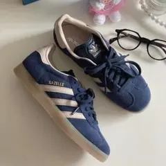 adidas ガゼル ネイビー ピンク スウェード スニーカー春色