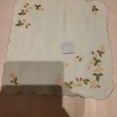 WEDGWOOD 花柄刺繍 ハンカチ 水色