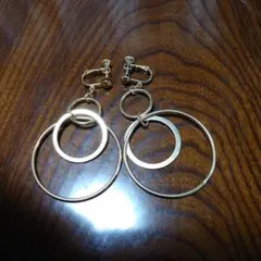 Item thumbnail for item 40c8c95b-f0a8-4807-beaf-dcb917f187a5