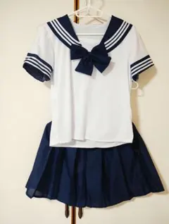 セーラー服　上下 ホワイト/ネイビー　コスプレ