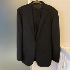 メンズ　スーツ　commecaism