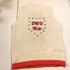 ダンスウィズドラゴン　ゴルフウエア　レディース ニットベスト　新品