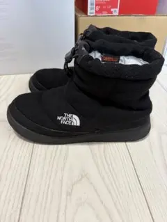 【期間限定値下9/23まで】THE NORTH FACE ヌプシブーティー 23