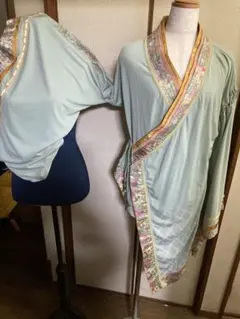 新品未着用タグ付き OZZ 和風デザイン カシュクール風羽織 グリーン系のサムネイル